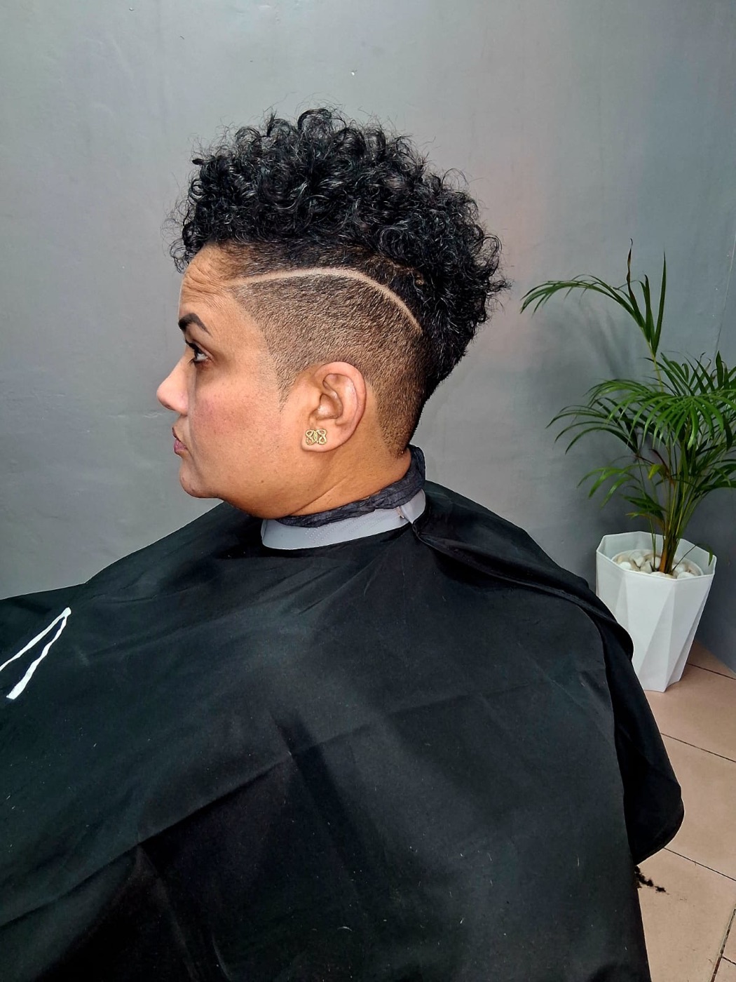Dameskapsel met undercut